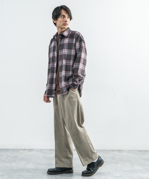 Rocky Monroe（ロッキーモンロー）の「コーデュロイ オーバーサイズ シャツ（シャツ/ブラウス・メンズ・ブラック/ベージュ/ブラウン/ブラウン系その他/ブラウン系その他2/ブラウン系その他3・M/L/XL）」の13枚目の写真