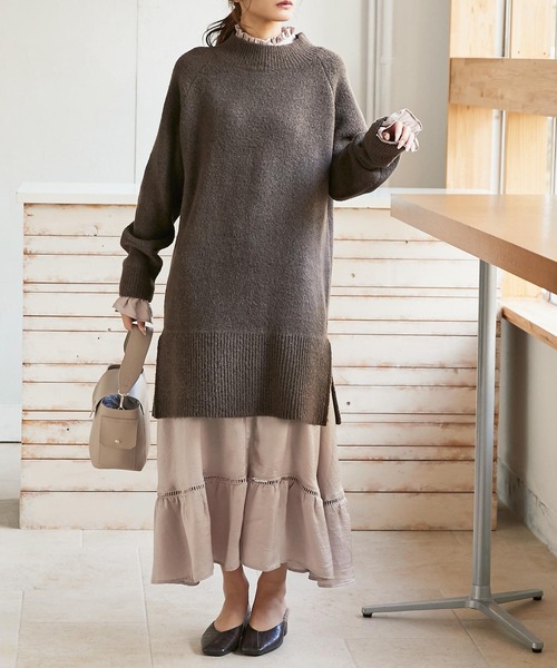 KOBE LETTUCE(コウベレタス)の「フリルネックマットサテンロングシャツワンピース(ワンピース・レディース・グリーン系その他/ピンク系その他/グレイッシュベージュ・FREE)」の6枚目の写真