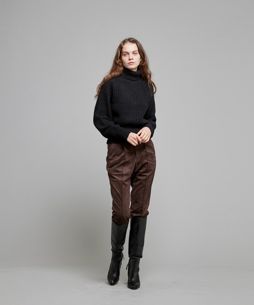 NOISE MAKER（ノイズメーカー）の「Suede style elastic waist pintuck pants/ウエストゴムピンタックスエードパンツ（その他パンツ・レディース・ブラック/ブラウン/ブルー・36/38）」の14枚目の写真