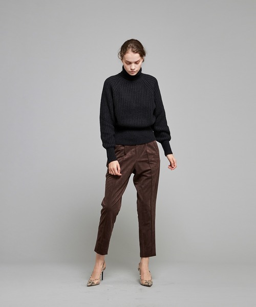 NOISE MAKER（ノイズメーカー）の「Suede style elastic waist pintuck pants/ウエストゴムピンタックスエードパンツ（その他パンツ・レディース・ブラック/ブラウン/ブルー・36/38）」の12枚目の写真