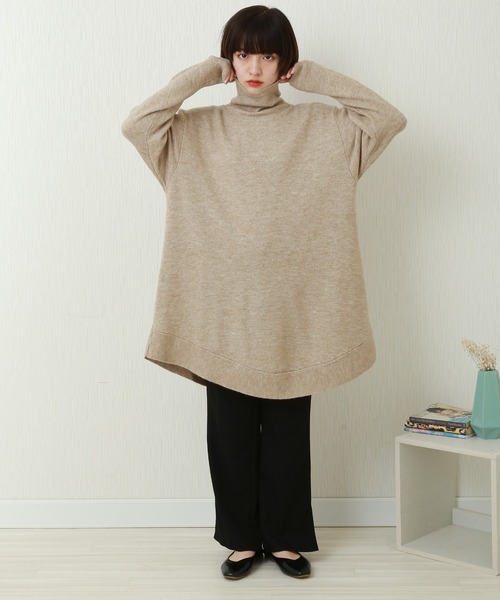 n'ee-ne（ネーネ）の「もちもちニット　タートルネックAラインニット（ニット/セーター・レディース・ブラック/ベージュ/カーキ/アイボリー・FREE）」の8枚目の写真