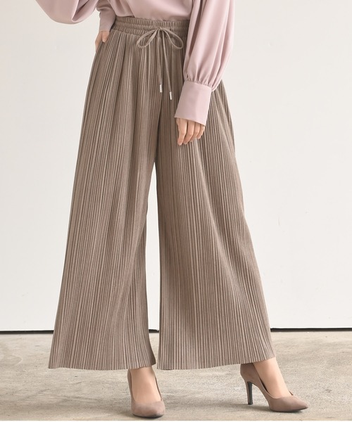 rps（アールピーエス）の「ダブルプリーツスウェードワイドパンツ（その他パンツ・レディース・ダークブラウン/アイボリー/グレイッシュブルー/モカ・M）」の3枚目の写真
