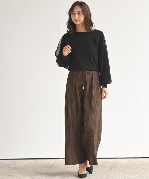 rps（アールピーエス）の「ダブルプリーツスウェードワイドパンツ（その他パンツ・レディース・ダークブラウン/アイボリー/グレイッシュブルー/モカ・M）」の11枚目の写真