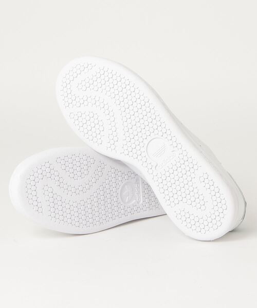 adidas Originals(アディダスオリジナルス)の「adidas Originals/アディダス オリジナルス STAN SMITH VEGAN/スタンスミス ヴィーガン(スニーカー・メンズ・ホワイト×グリーン・23.5cm/24cm/24.5cm/25cm/25.5cm/26cm/26.5cm/27cm/27.5cm/28cm/23cm)」の3枚目の写真