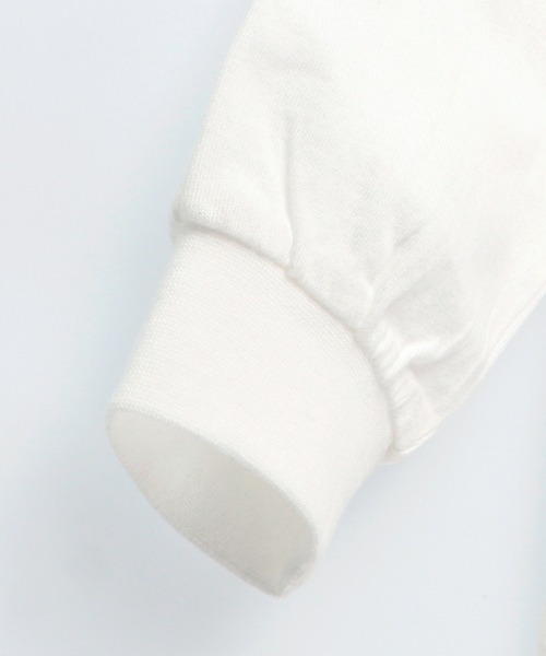 BRANSHES（ブランシェス）の「【WEB限定】バンダナバックプリント長袖Tシャツ（Tシャツ/カットソー・キッズ・オフホワイト/ベージュ/グリーン/チャコールグレー・100cm/110cm/120cm/130cm/140cm/150cm）」の8枚目の写真