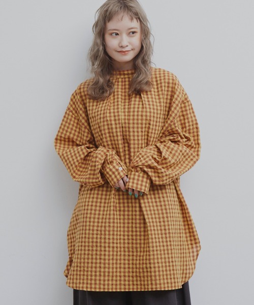 MERLOT(メルロー)の「ギンガムチェック2wayシャツ(シャツ/ブラウス・レディース・ホワイト/イエロー/ネイビー・FREE)」の3枚目の写真