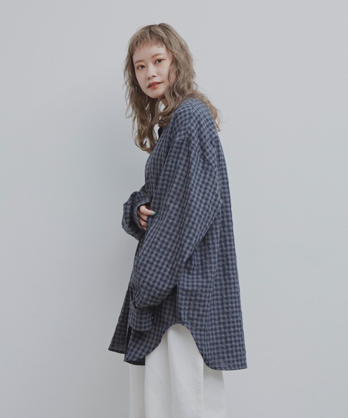 MERLOT(メルロー)の「ギンガムチェック2wayシャツ(シャツ/ブラウス・レディース・ホワイト/イエロー/ネイビー・FREE)」の5枚目の写真