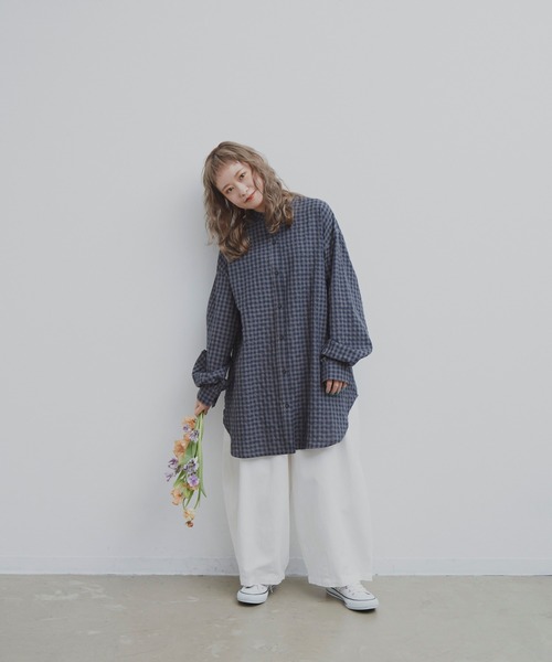 MERLOT(メルロー)の「ギンガムチェック2wayシャツ(シャツ/ブラウス・レディース・ホワイト/イエロー/ネイビー・FREE)」の6枚目の写真