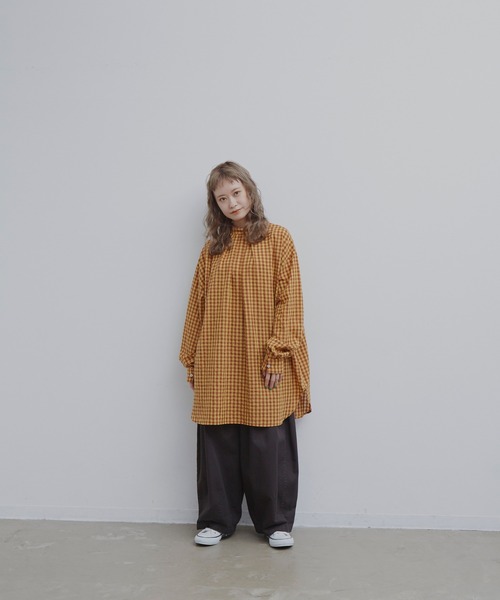 MERLOT(メルロー)の「ギンガムチェック2wayシャツ(シャツ/ブラウス・レディース・ホワイト/イエロー/ネイビー・FREE)」の15枚目の写真