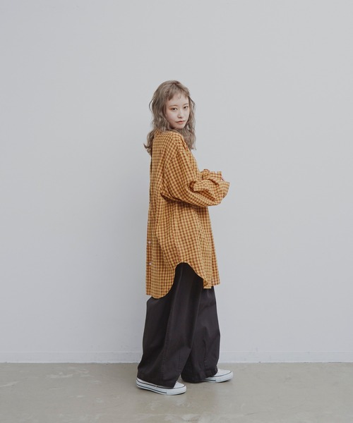 MERLOT(メルロー)の「ギンガムチェック2wayシャツ(シャツ/ブラウス・レディース・ホワイト/イエロー/ネイビー・FREE)」の11枚目の写真