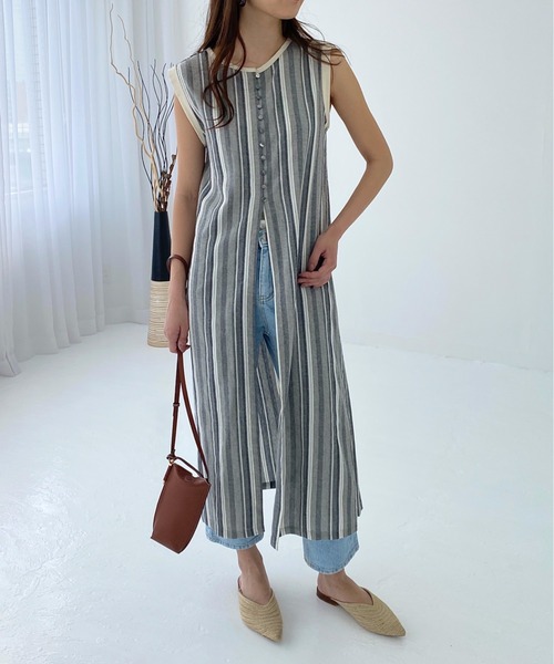 StyleSea(スタイルシー)の「リネンライクジレスリットワンピース(ワンピース・レディース・アイボリー/ベージュ/ブラウン/オレンジ/イエロー/ベージュ系その他/ブラウン系その他/ブラック系/オフホワイト/オリーブ/マルーン/モカ/ブラック・FREE)」の4枚目の写真