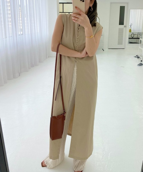 StyleSea(スタイルシー)の「リネンライクジレスリットワンピース(ワンピース・レディース・アイボリー/ベージュ/ブラウン/オレンジ/イエロー/ベージュ系その他/ブラウン系その他/ブラック系/オフホワイト/オリーブ/マルーン/モカ/ブラック・FREE)」の8枚目の写真