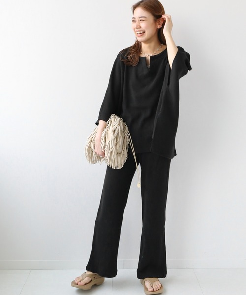 JOURNAL STANDARD relume(ジャーナルスタンダード レリューム)の「クロスワッフルポンチョプルオーバー◆(Tシャツ/カットソー・レディース・ブラック/ボルドー/ナチュラル・FREE)」の4枚目の写真