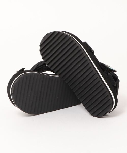 KANGOL SPORT（カンゴールスポーツ）の「《KANGOL SPORT》ジュニアスポーツサンダル（サンダル・キッズ・ブラック/ホワイト・21.0cm/22.0cm/23.0cm/20.0cm/19.0cm）」の4枚目の写真