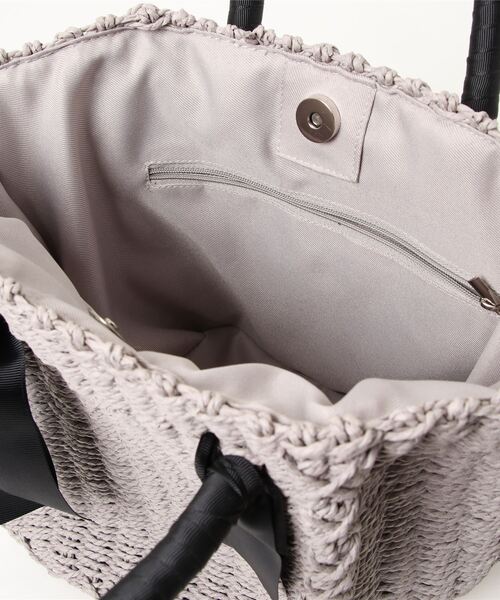 DouDou（ドゥドゥ）の「テープハンドルカゴバッグ（トートバッグ・レディース・ライトベージュ/グレー・FREE）」の4枚目の写真