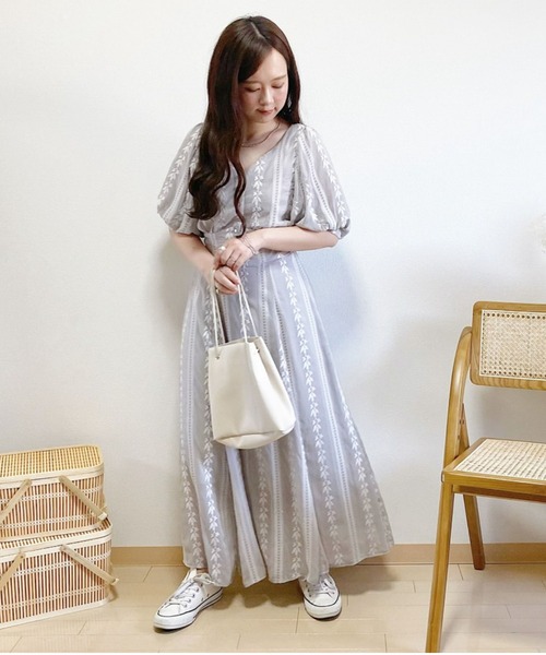 Archives アルシーヴ のファッション ワンピース 刺繍ワンピース ワンピース