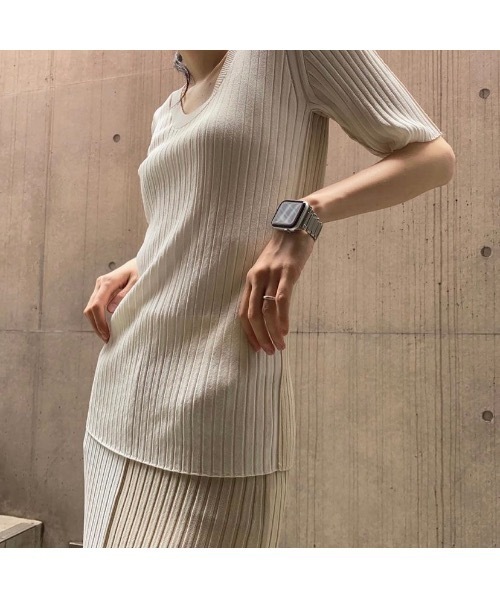 LE CIEL BLEU(ルシェルブルー)の「Dry Rib Bicolor Knit(ニット/セーター・レディース・オフホワイト/グリーン/ライトイエロー・36)」の21枚目の写真