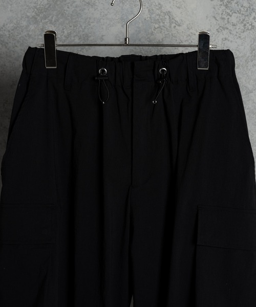 KUUUPY（クーピー）の「Gather Balloon Cargo Pants - ギャザーバルーンカーゴパンツ（カーゴパンツ・メンズ・ブラック/チャコールグレー・SMALL/MEDIUM/LARGE）」の8枚目の写真