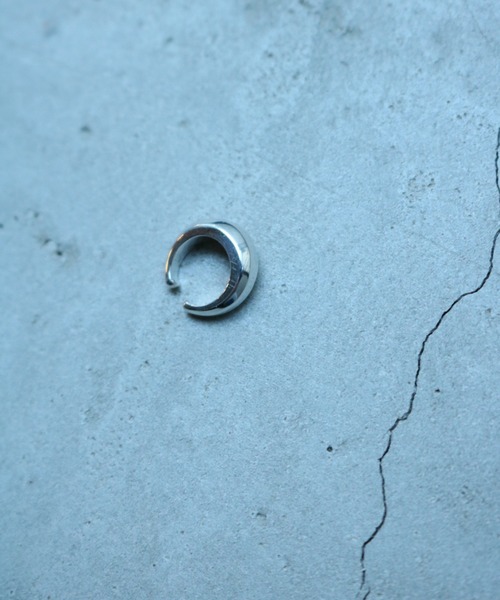 OX JEWELRY（オックスジュエリー）の「Silver Ear Cuff S（イヤーカフ・メンズ・シルバー・FREE）」の17枚目の写真