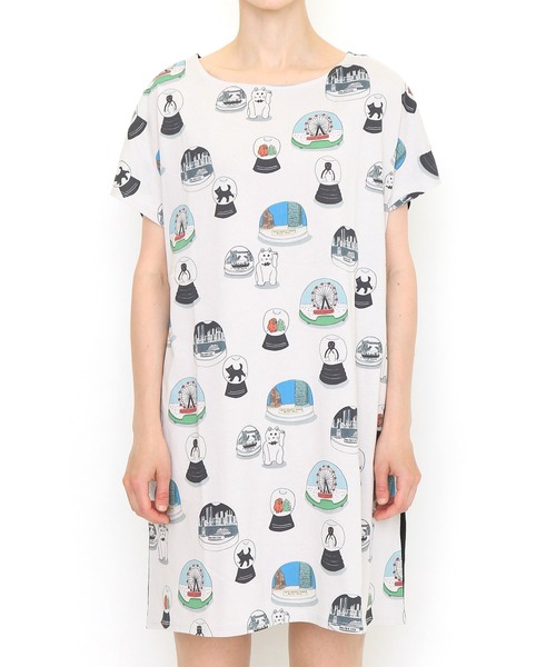 Design Tshirts Store graniph（デザイン　ティーシャツ　ストア　グラニフ）の「スノードーム パターン(安西水丸)｜コラボワンピース（ワンピース・レディース・グレー系その他3・FREE）」の2枚目の写真