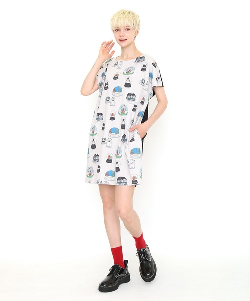 Design Tshirts Store graniph（デザイン　ティーシャツ　ストア　グラニフ）の「スノードーム パターン(安西水丸)｜コラボワンピース（ワンピース・レディース・グレー系その他3・FREE）」の7枚目の写真