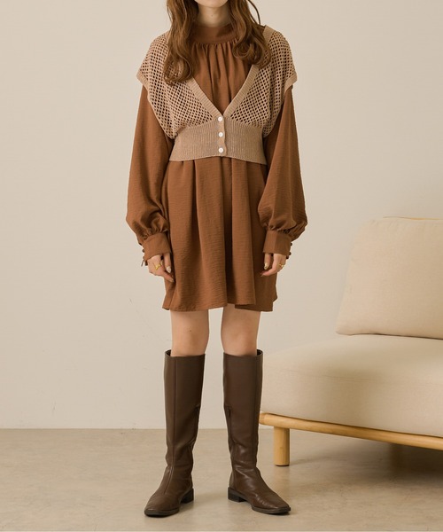 Ambre Neige(アンブルネージュ)の「メッシュニットベスト/【WEB/EC限定商品】(ベスト・レディース・ダークブラウン/ベージュ/アイボリー/ピンクベージュ・FREE)」の1枚目の写真