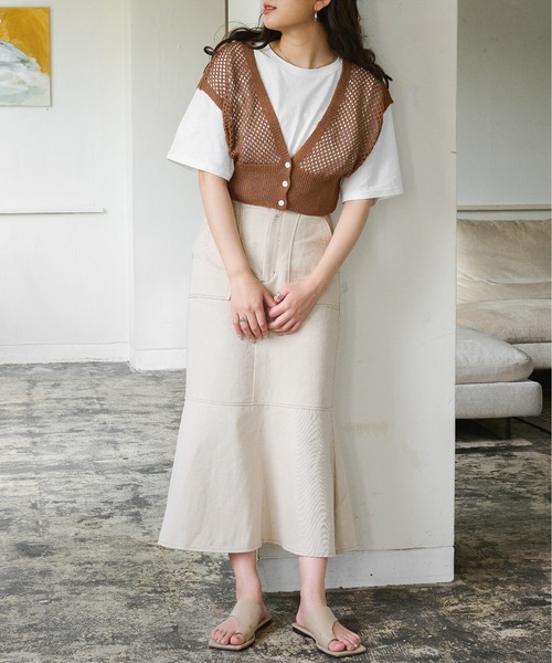 Ambre Neige(アンブルネージュ)の「メッシュニットベスト/【WEB/EC限定商品】(ベスト・レディース・ダークブラウン/ベージュ/アイボリー/ピンクベージュ・FREE)」の5枚目の写真