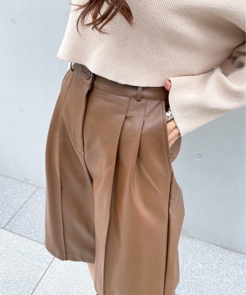 StyleSea（スタイルシー）の「フェイクレザーハーフパンツ（スラックス・レディース・ブラック/ブラウン・FREE）」の8枚目の写真