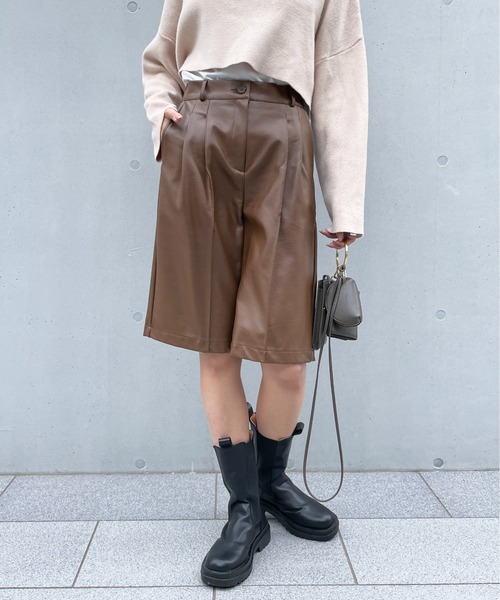 StyleSea（スタイルシー）の「フェイクレザーハーフパンツ（スラックス・レディース・ブラック/ブラウン・FREE）」の14枚目の写真