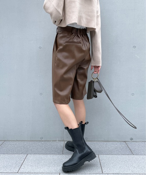 StyleSea（スタイルシー）の「フェイクレザーハーフパンツ（スラックス・レディース・ブラック/ブラウン・FREE）」の20枚目の写真