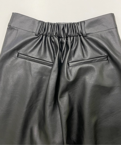 StyleSea（スタイルシー）の「フェイクレザーハーフパンツ（スラックス・レディース・ブラック/ブラウン・FREE）」の13枚目の写真