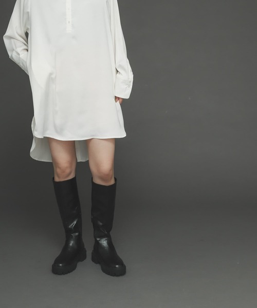 SENSE OF PLACE by URBAN RESEARCH（センスオブプレイスバイアーバンリサーチ）の「トラックソールバックストレッチロングブーツ（ブーツ・レディース・ブラック/アイボリー・MEDIUM/LARGE/SMALL）」の2枚目の写真