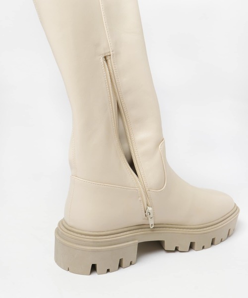 SENSE OF PLACE by URBAN RESEARCH（センスオブプレイスバイアーバンリサーチ）の「トラックソールバックストレッチロングブーツ（ブーツ・レディース・ブラック/アイボリー・MEDIUM/LARGE/SMALL）」の11枚目の写真