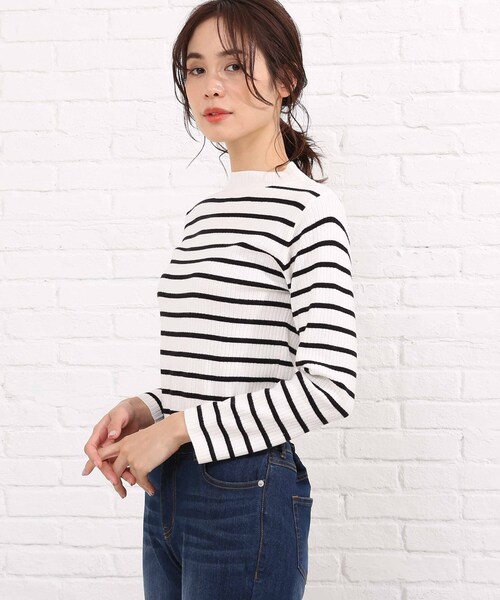 SHOO・LA・RUE（シューラルー）の「◆【M-3L】ちくちくしにくいリブ見えモックネック（ニット/セーター・レディース・アイボリー系2/アイボリー/グリーン/ブラック/サンドベージュ/ダークブラウン系2・02/03/04/05）」の7枚目の写真