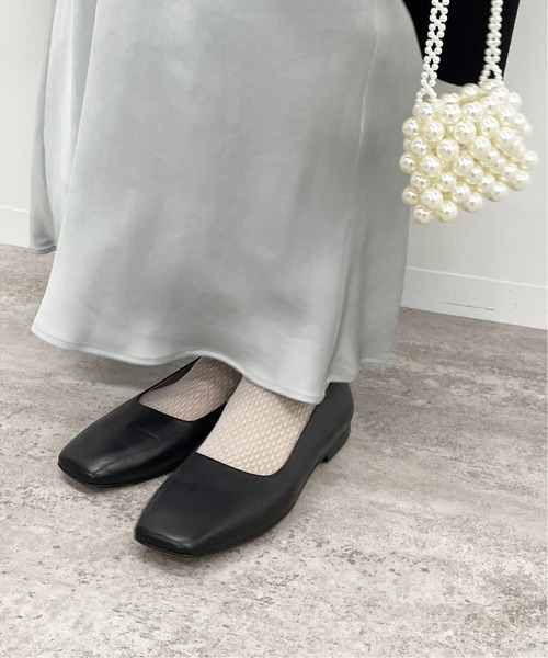 K.Spin（ケースピン）の「K.SPIN スクエアトゥ フラットシューズ（パンプス・レディース・ブラック/ベージュ・35/36/37/38）」の18枚目の写真