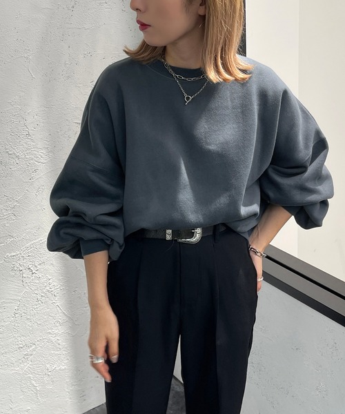 apres jour mignon(アプレジュールミニョン)の「袖ボリュームスウェット【ZOZOTOWN限定アイテム】【10PO】(スウェット・レディース・ブラック/ダークブルー/オートミール・フリー/X-LARGE)」の3枚目の写真