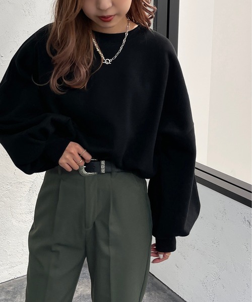 apres jour mignon(アプレジュールミニョン)の「袖ボリュームスウェット【ZOZOTOWN限定アイテム】【10PO】(スウェット・レディース・ブラック/ダークブルー/オートミール・フリー/X-LARGE)」の5枚目の写真