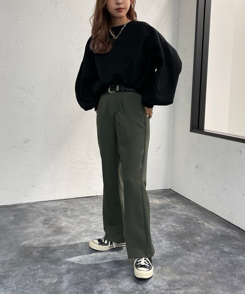 apres jour mignon(アプレジュールミニョン)の「袖ボリュームスウェット【ZOZOTOWN限定アイテム】【10PO】(スウェット・レディース・ブラック/ダークブルー/オートミール・フリー/X-LARGE)」の13枚目の写真