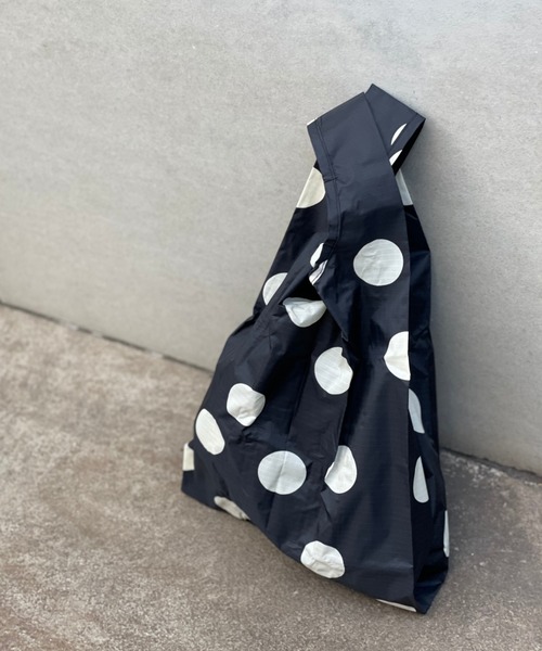 BAGGU(バグー)の「BAGGU/バグゥ BABY(エコバッグ/サブバッグ・レディース・ブラック/パープル/レッド/ブルー・FREE)」の2枚目の写真