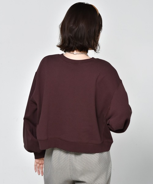 RETRO GIRL(レトロガール)の「カレッジロゴトレーナー(スウェット・レディース・パープル/オフホワイト/ダークグリーン/ダークブラウン・FREE)」の9枚目の写真