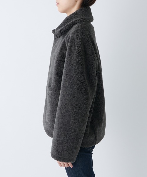 LE GLAZIK（ルグラジック）の「LE GLAZIK(ルグラジック)　フェイクムートンジャケット（ムートンコート・レディース・チャコールグレー・FREE）」の10枚目の写真