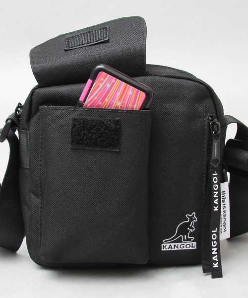 KANGOL（カンゴール）の「2層式 ロゴ刺繍 ポリエステル スクエア ミニショルダーバッグ（ショルダーバッグ・メンズ・ブラック・FREE）」の17枚目の写真