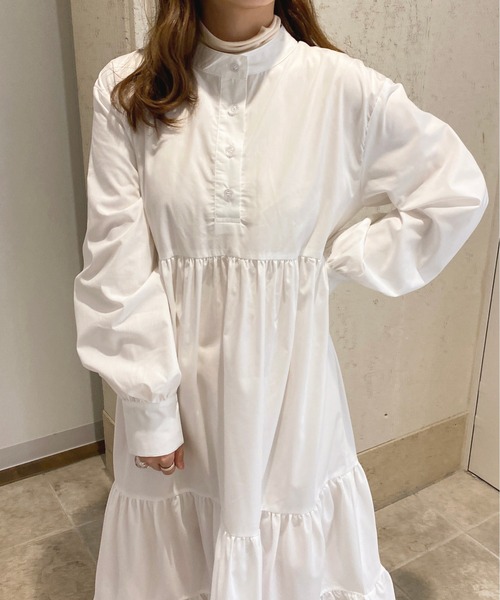 apres jour（アプレジュール）の「ティアードシャツワンピース【ZOZOTOWN限定アイテム】（ワンピース・レディース・グリーン系その他/ベージュ/オフホワイト/ブラック・X-LARGE/MEDIUM/SMALL）」の5枚目の写真