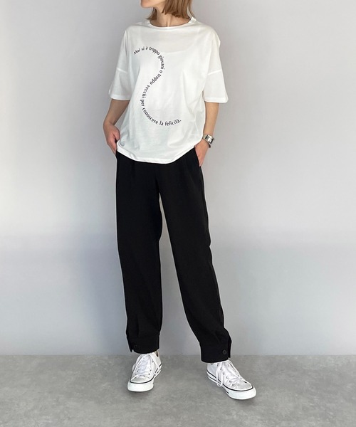 LUGIVA（ルギヴァ）の「ウェーブロゴTシャツ（Tシャツ/カットソー・レディース・ブラック/ベージュ/オフホワイト・M）」の19枚目の写真