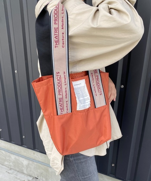 THEATRE PRODUCTS(シアタープロダクツ)の「【新色追加】THEATRE PRODUCTS / Dailyrusset別注 / ジャガードテープバッグ(M)(トートバッグ・レディース・ホワイト/ブラック×グレー/カーキ/ピンク/グレー/ブラック/グリーン/ピンク系2/ベージュ/ブラウン/ホワイト×ネイビー/ネイビー/オレンジ系1/パープル・FREE)」の14枚目の写真