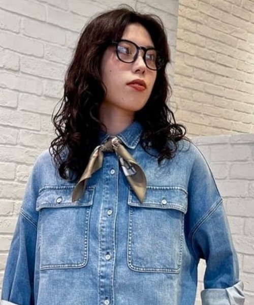 B:MING by BEAMS(ビーミングバイビームス)の「太フレームクリア メガネ(サングラス・レディース・ブラック・ONE SIZE)」の5枚目の写真