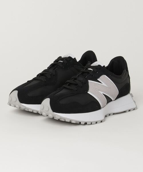 新品　ニューバランス ブラック スニーカー　WS327 BLACK　24.5 ニューバランス New Balance 327 ユニセックススニーカー