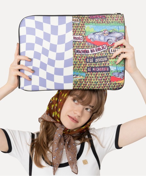 HEY!MrsROSE(ヘイミセスローズ)の「HEY! Mrs ROSE(ヘイ!ミセスローズ)HEY!PCケース(PC・タブレットケース・レディース・イエロー/ブラウン/ホワイト/ブルー・FREE)」の9枚目の写真