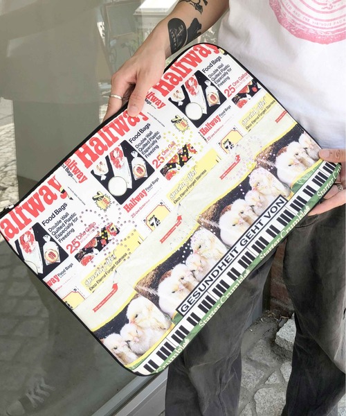 HEY!MrsROSE(ヘイミセスローズ)の「HEY! Mrs ROSE(ヘイ!ミセスローズ)HEY!PCケース(PC・タブレットケース・レディース・イエロー/ブラウン/ホワイト/ブルー・FREE)」の13枚目の写真