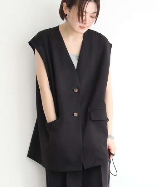 【新品•未使用】SHIPS ネイビー ノーカラーパールボタンポケット付きベスト e2402-018007_staff.jpg